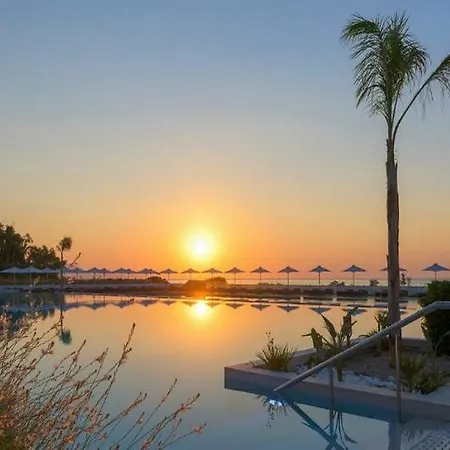 Hotel Grand 5*
